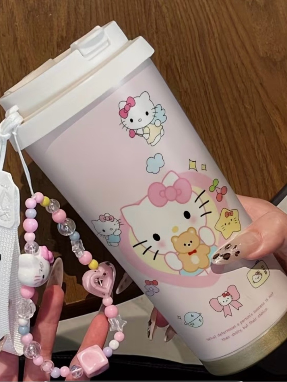 AUTHENTIC ~HELLO KITTY! *18oz Tumbler W/Beaded Charm NWT!
